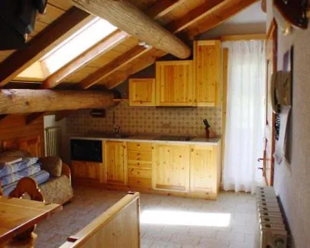 Bike&ski Saroch Apartament *
